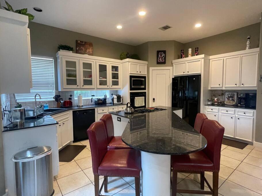 Wanderlust Villa Near Galleria Mall Houston Exteriér fotografie