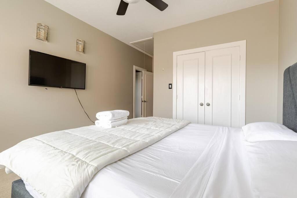 Wanderlust Villa Near Galleria Mall Houston Exteriér fotografie